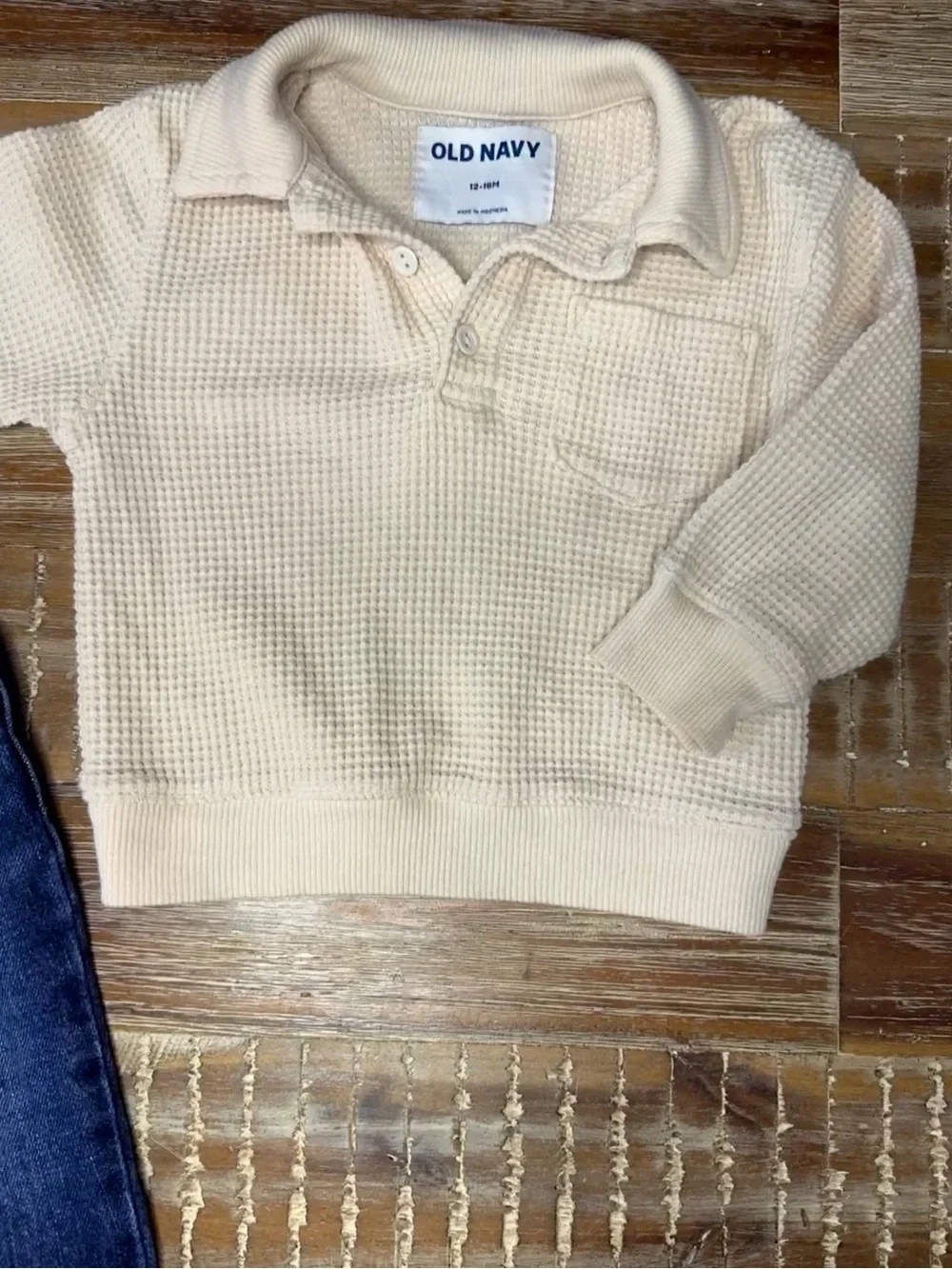 Old Navy pullover sweater and‎ jeans outfit 12-18m